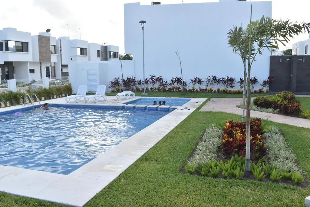 Casa de Férias Casa Llena De Vida Con Alberca Vila Cancún