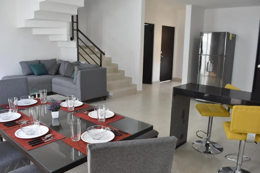Vakantiehuis Casa Llena De Vida Con Alberca Villa Cancún